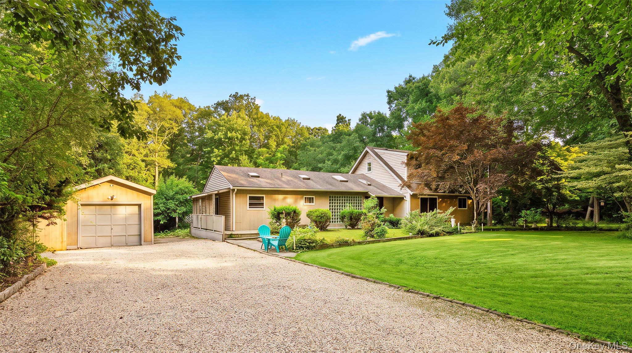 2nd image of 10 Eagle Dr, Brookhaven, NY 11961 | MLS# 1031432