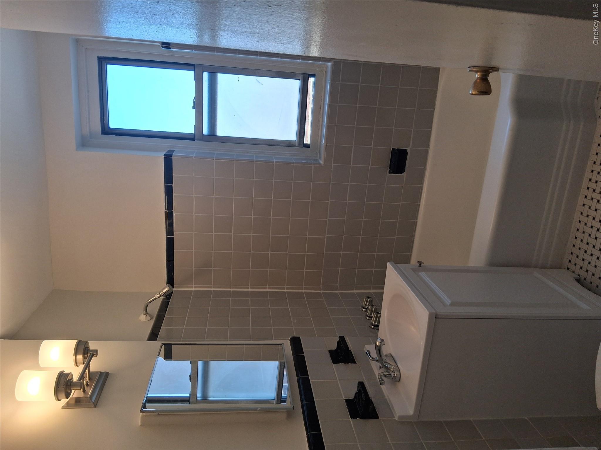10th image of 2235 Cruger Ave #5F, New York, NY 10467 | MLS# 1031494