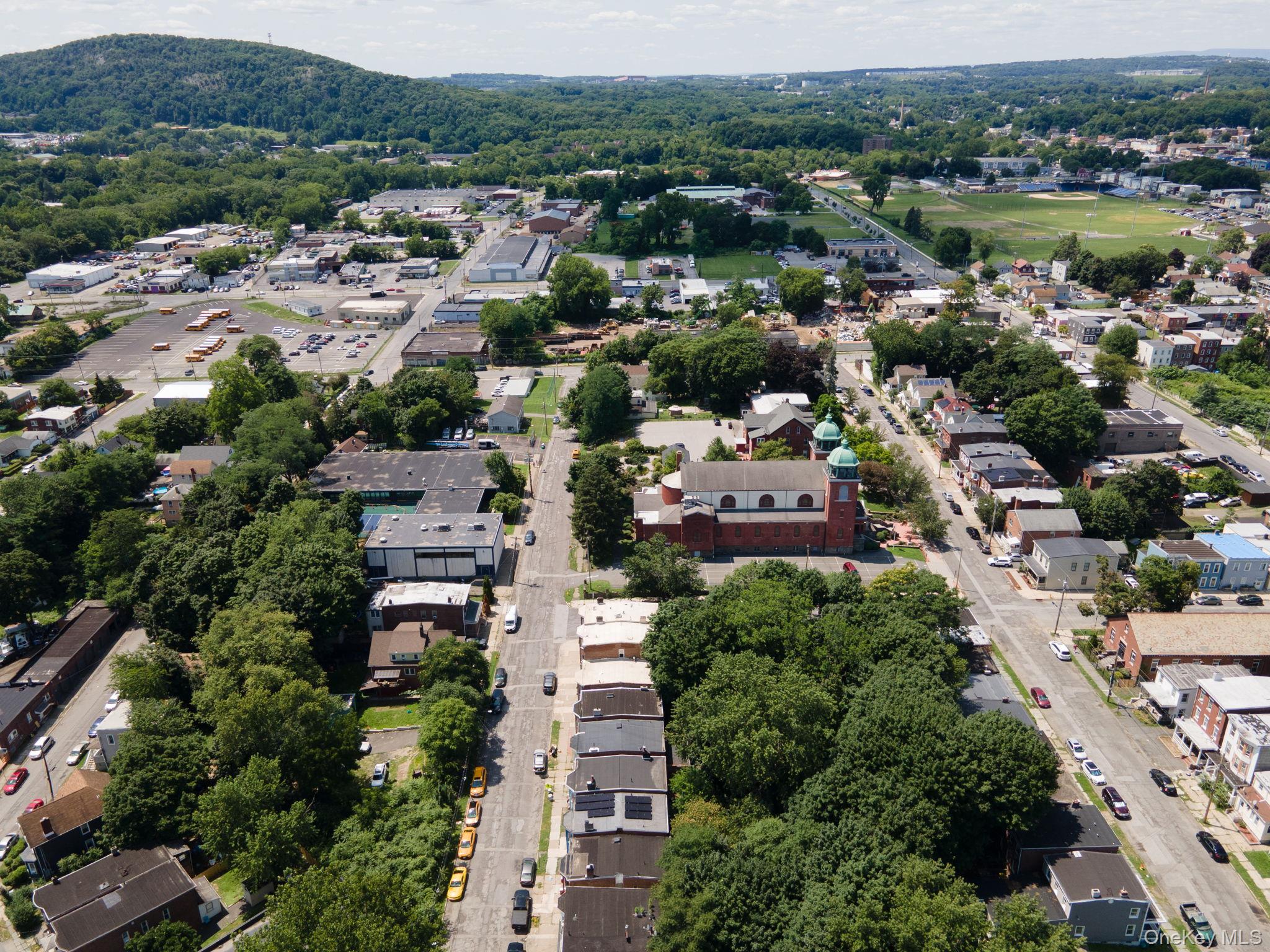 13th image of 214 Renwick St, Newburgh (city), NY 12550 | MLS# 1031496