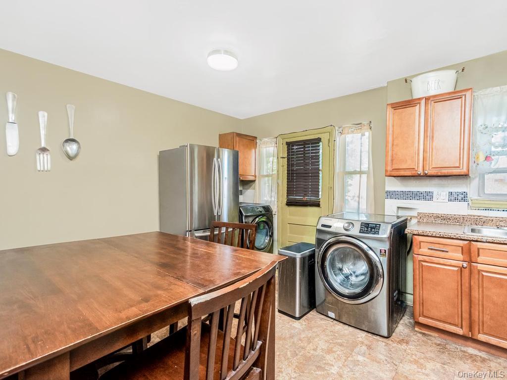 5th image of 3410 Gunther Ave, New York, NY 10469 | MLS# 1031535