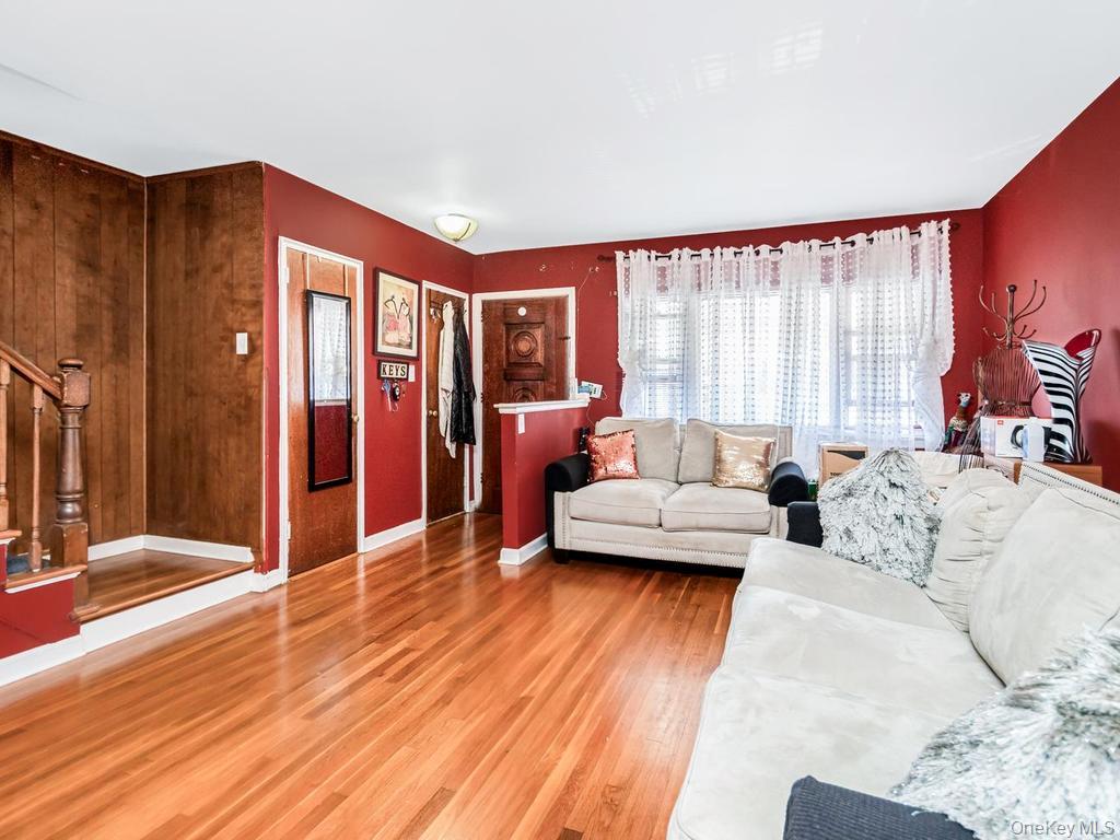 4th image of 3410 Gunther Ave, New York, NY 10469 | MLS# 1031535