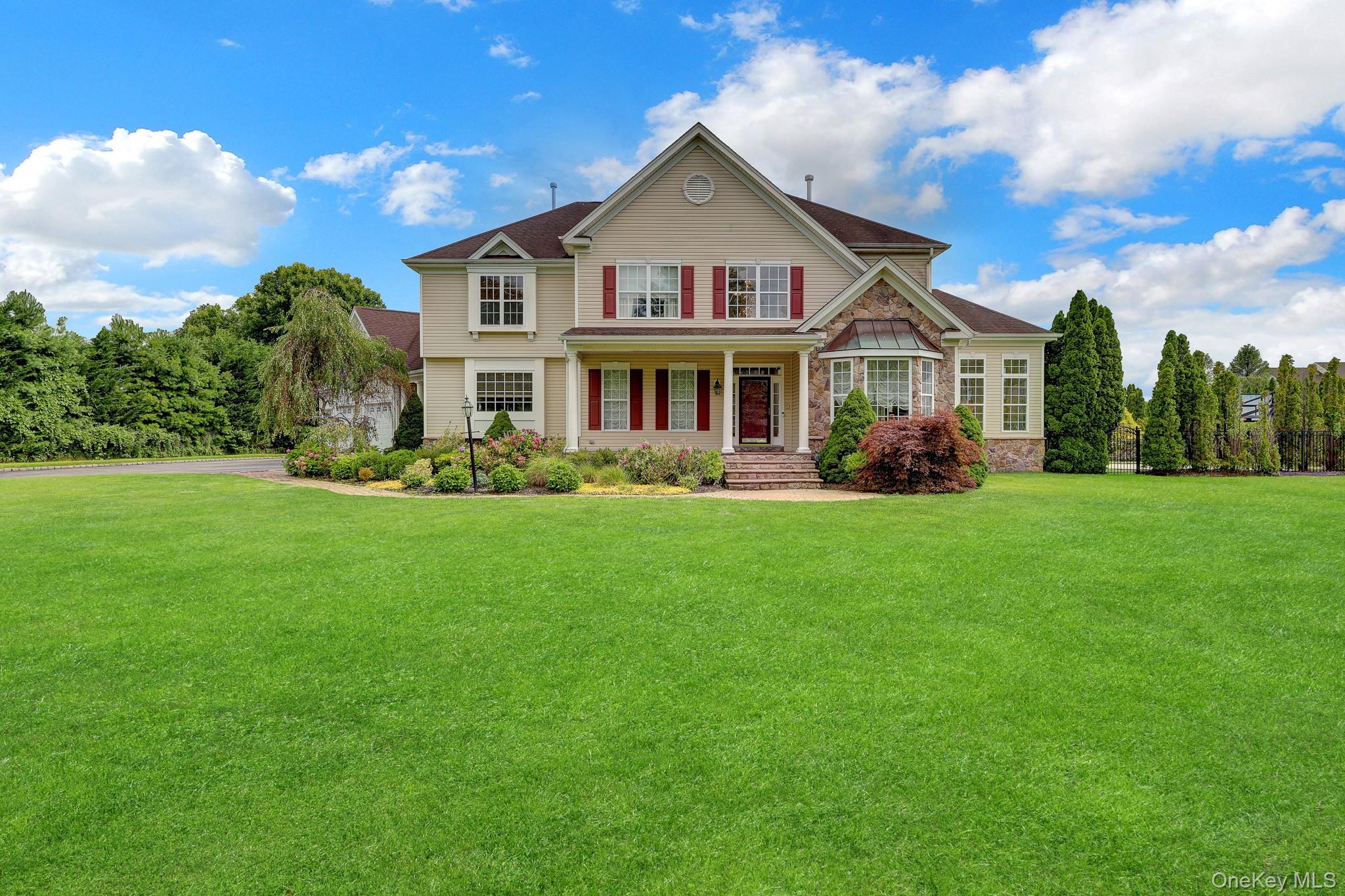 1st image of 7 Brookline Ct, Riverhead, NY 11792 | MLS# 1031590