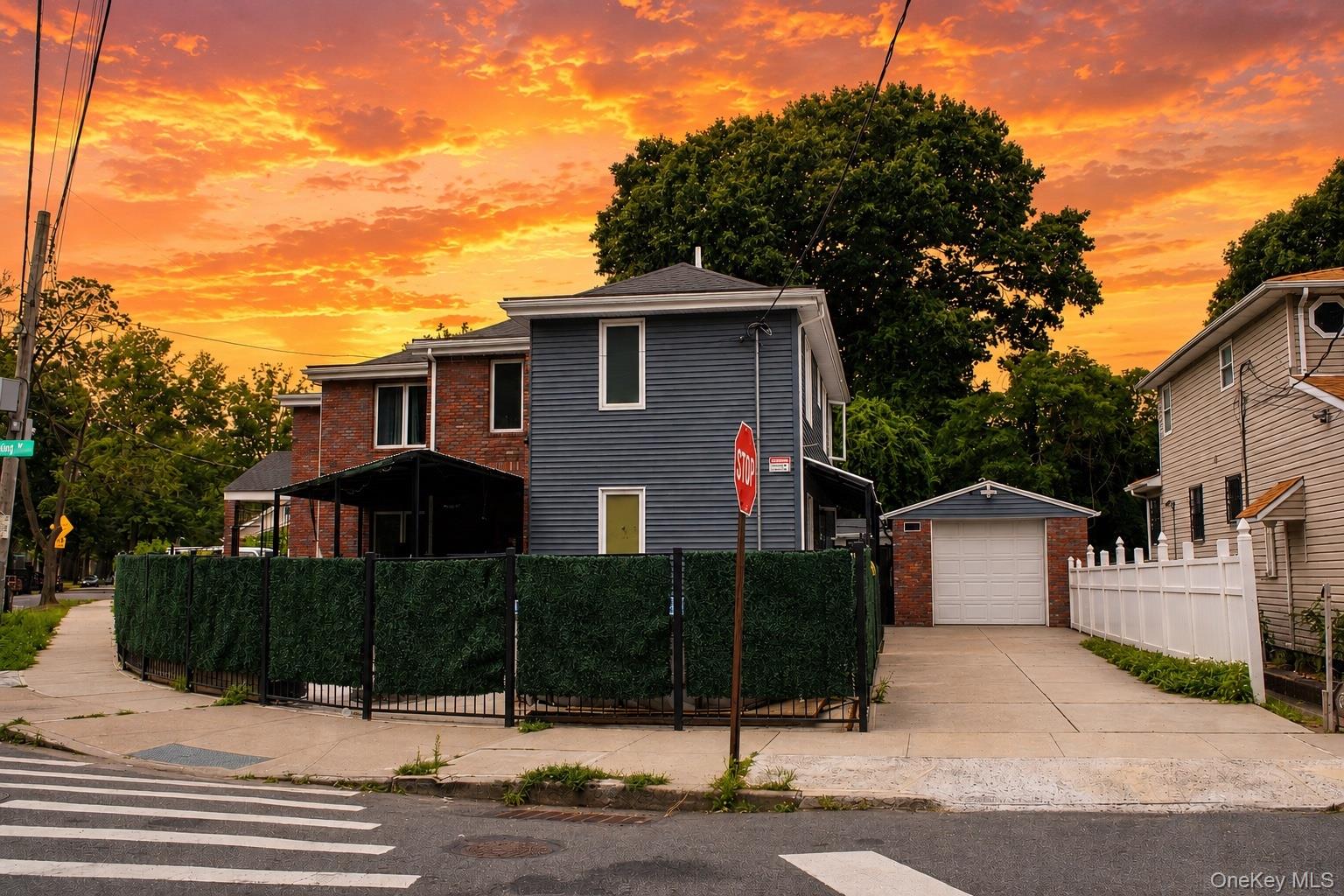 4th image of 14384 232Nd St, New York, NY 11413 | MLS# 1031594