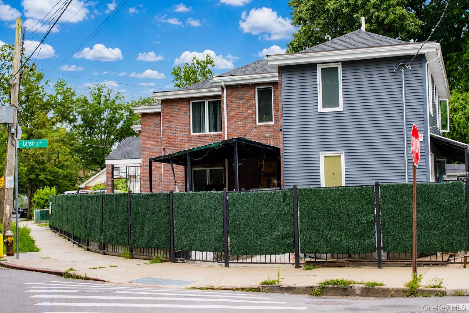 3rd image of 14384 232Nd St, New York, NY 11413 | MLS# 1031594
