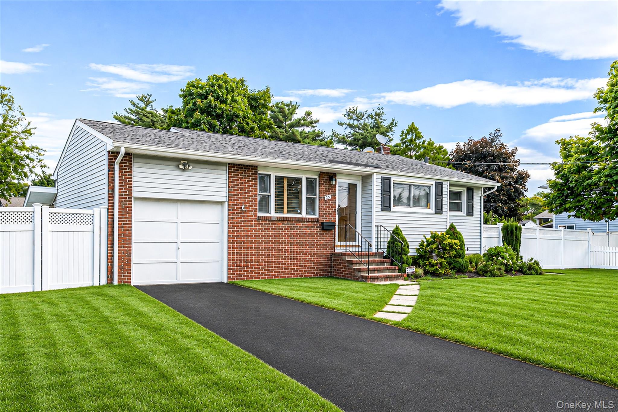 1st image of 25 Merritt St, Babylon, NY 11757 | MLS# 1031599