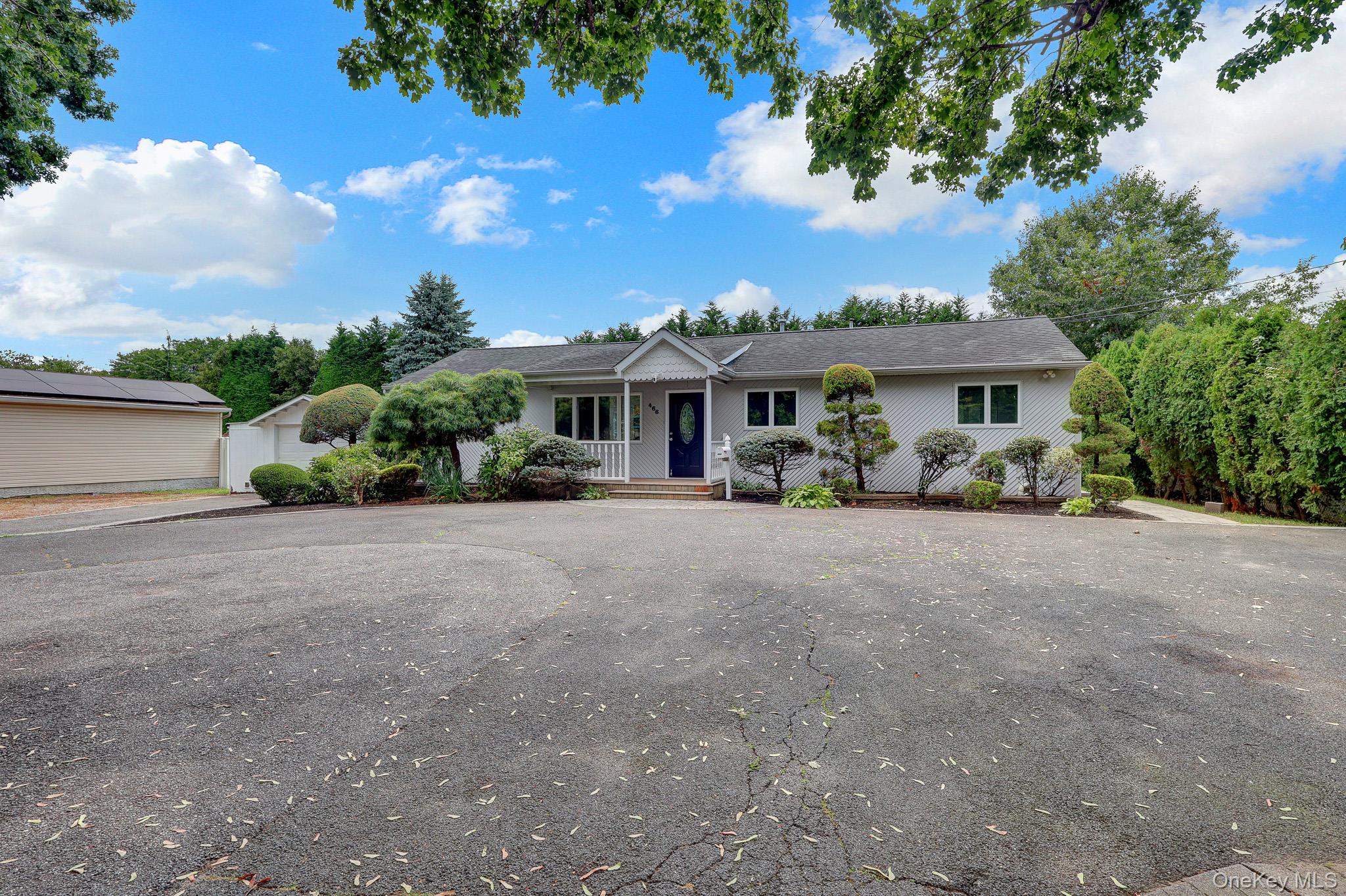 37th image of 466 W 4th St, Islip, NY 11795 | MLS# 1031624