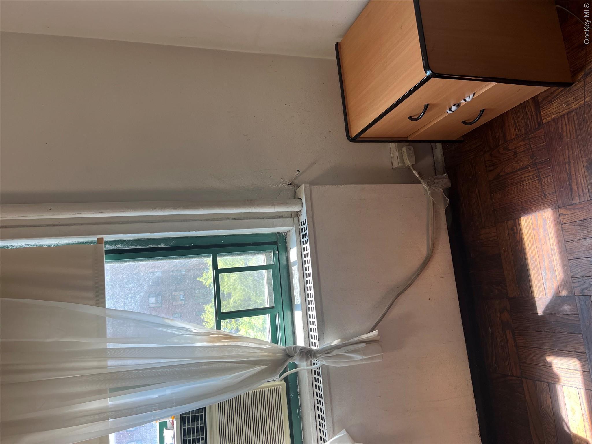 2nd image of 1651 Metropolitan Ave, New York, NY 10462