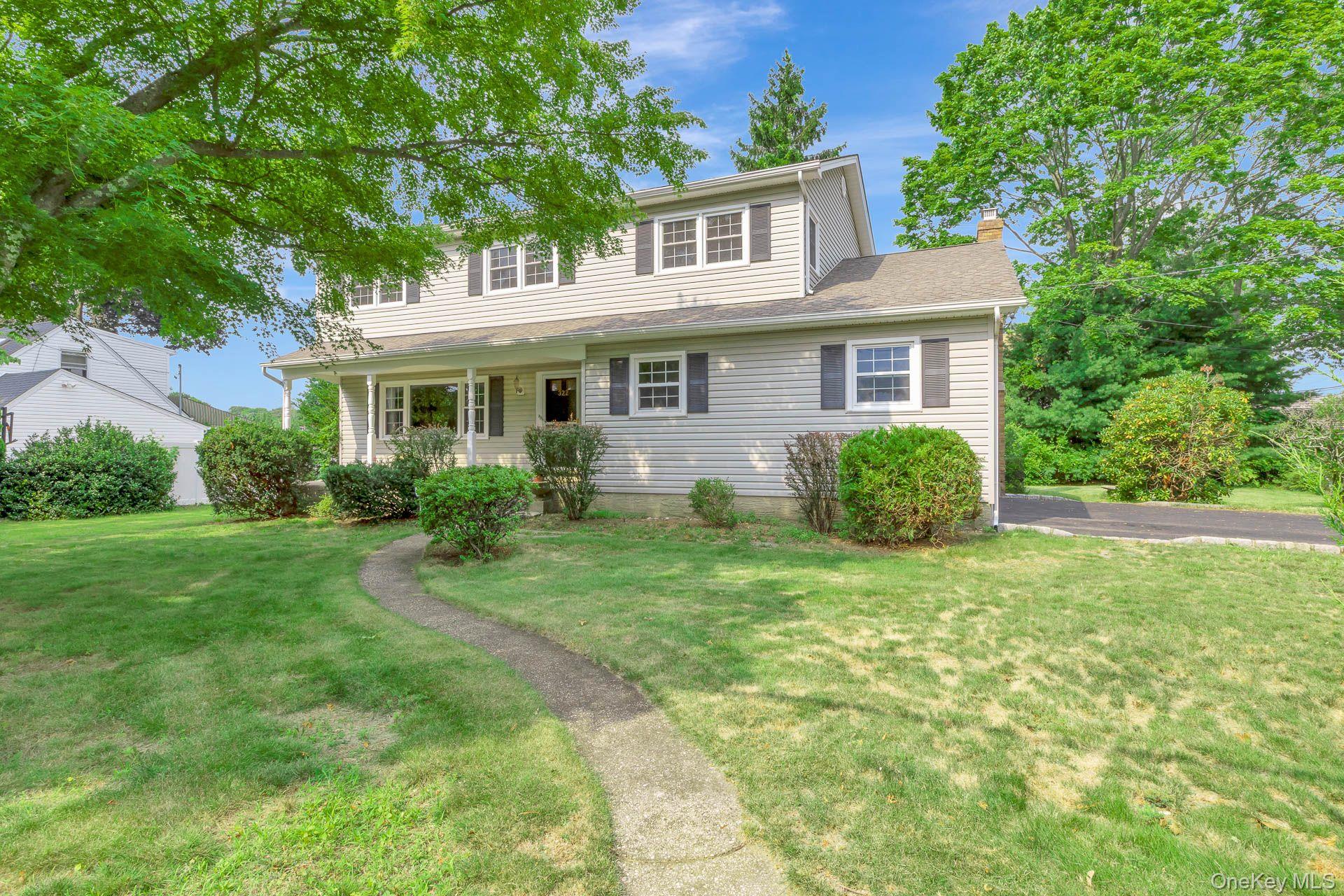 1st image of 322 2nd Ave, Smithtown, NY 11780 | MLS# 1031653