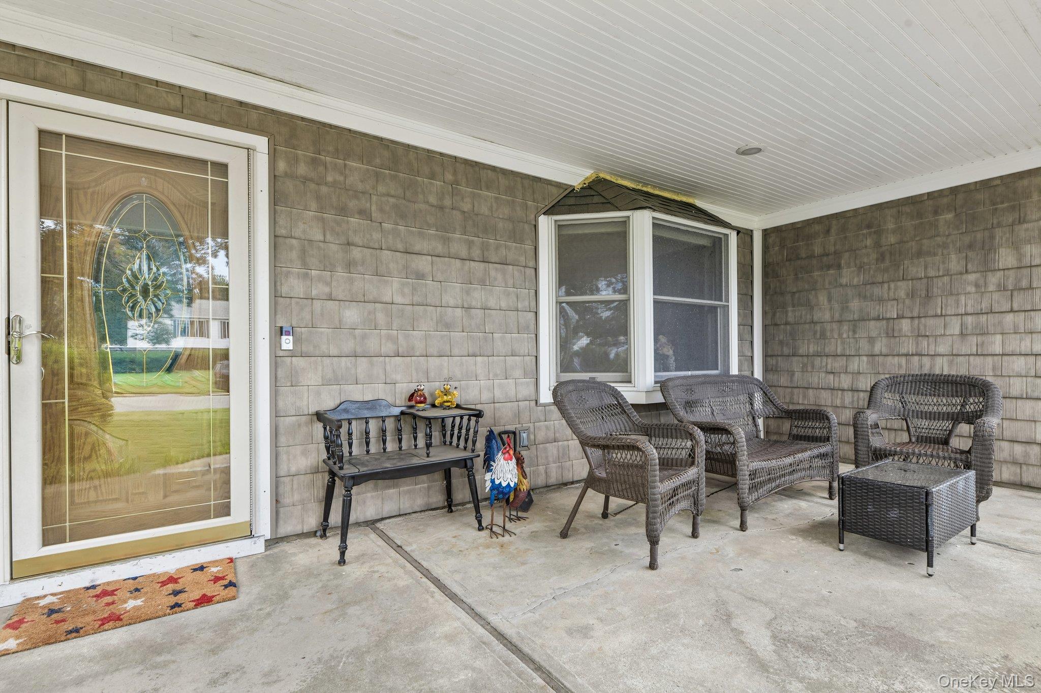 2nd image of 21 Manchester Ln, Brookhaven, NY 11790 | MLS# 1031657