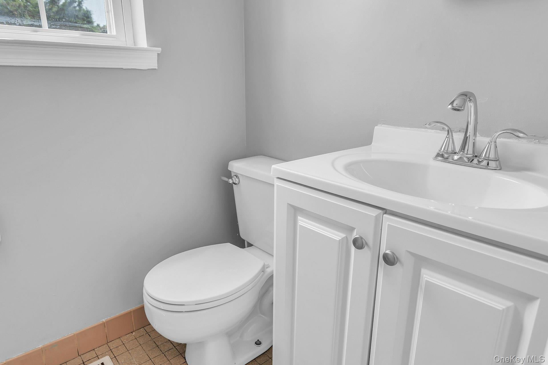 5th image of 51 Bridger Blvd, Islip, NY 11722 | MLS# 1031660