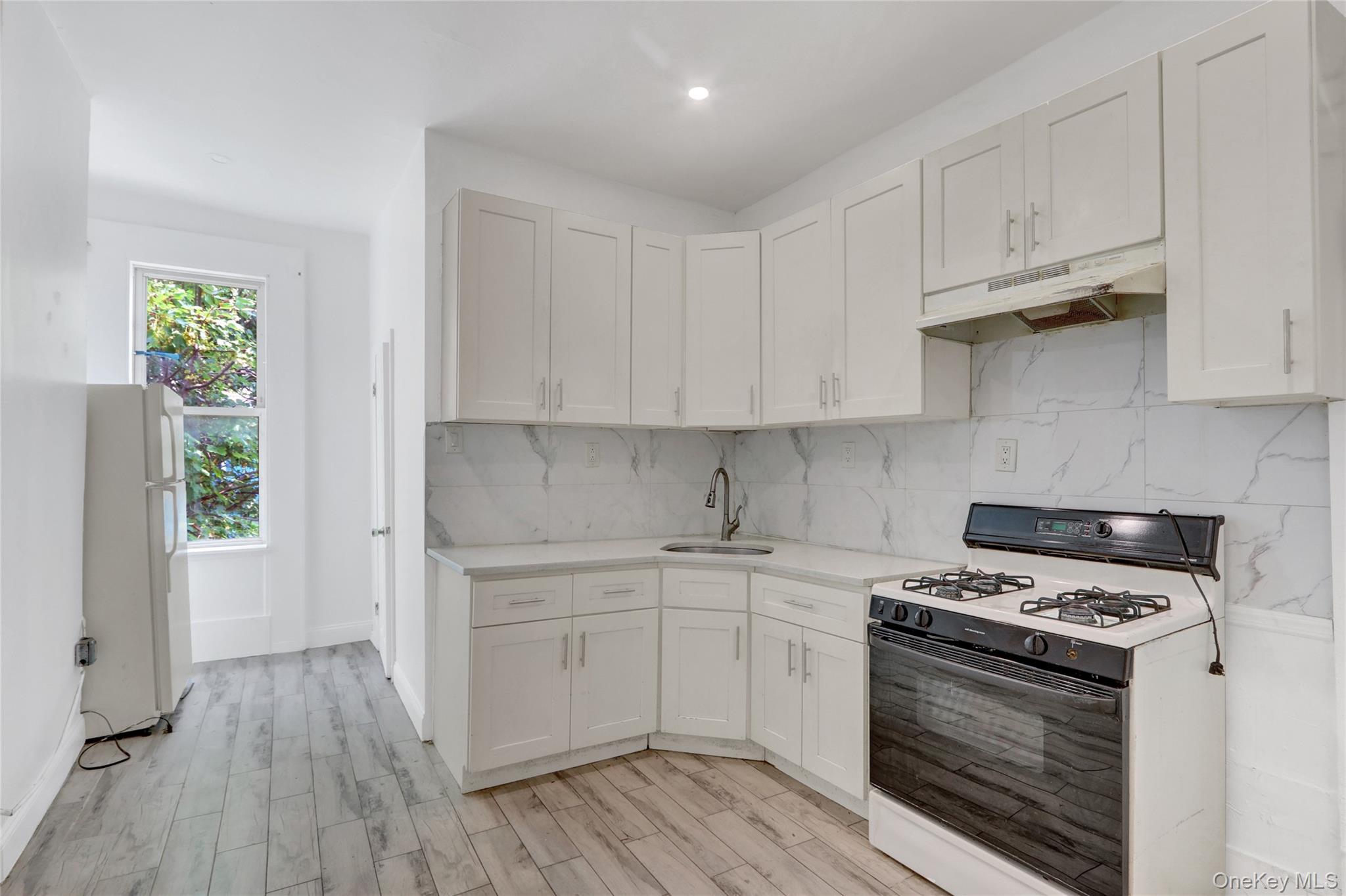 3rd image of 11915 101St Ave, New York, NY 11419 | MLS# 1031665