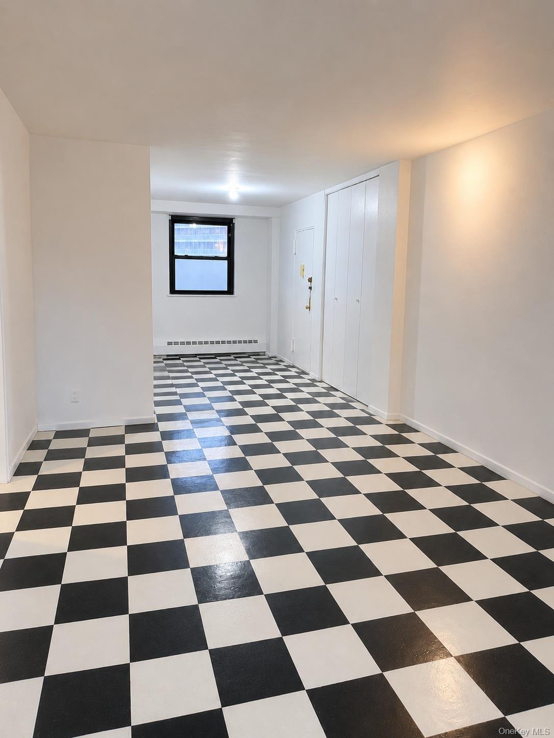 4th image of 61-55 98Th St, New York, NY 11374