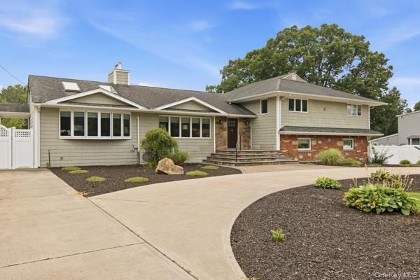 2nd image of 60 Hawthorne St, Brookhaven, NY 11784 | MLS# 1031714