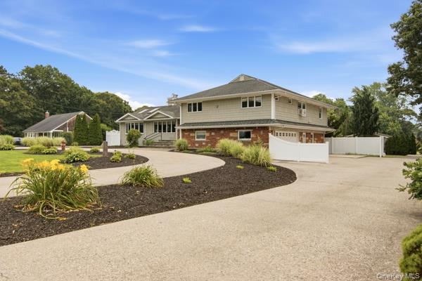 4th image of 60 Hawthorne St, Brookhaven, NY 11784 | MLS# 1031714