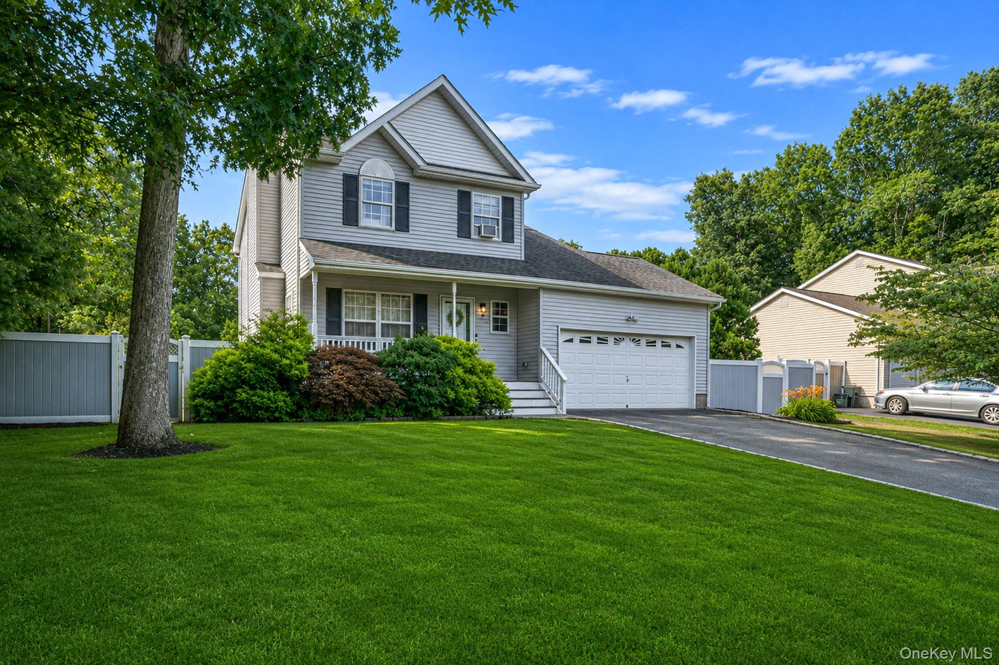 2nd image of 2 Ithaca Ave, Brookhaven, NY 11776 | MLS# 1031723