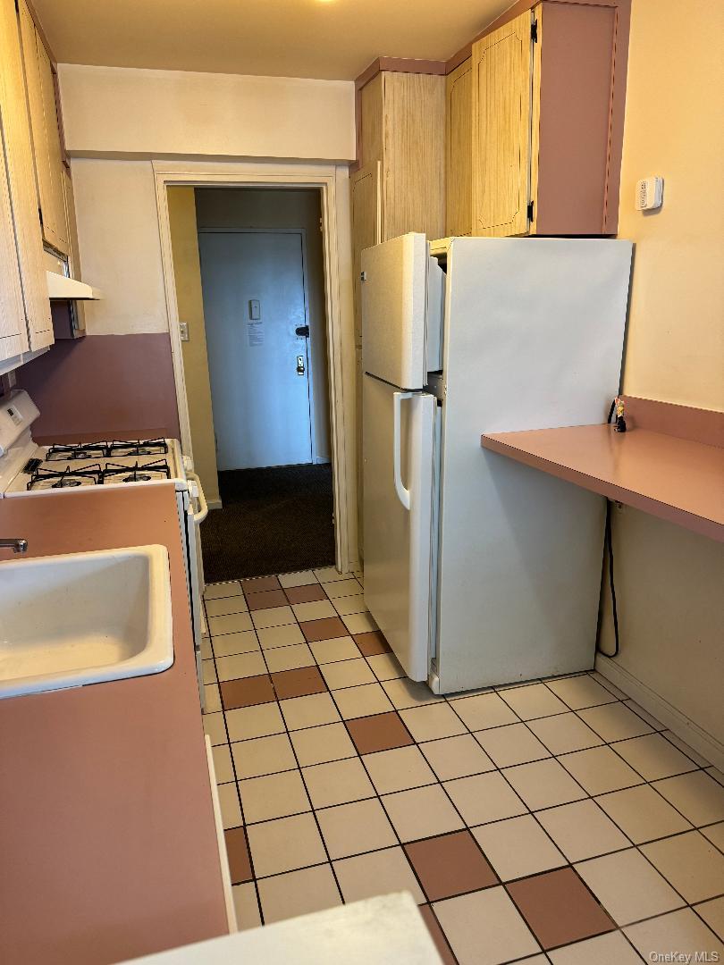 3rd image of 151-15 84Th St #5N, New York, NY 11414 | MLS# 1031750