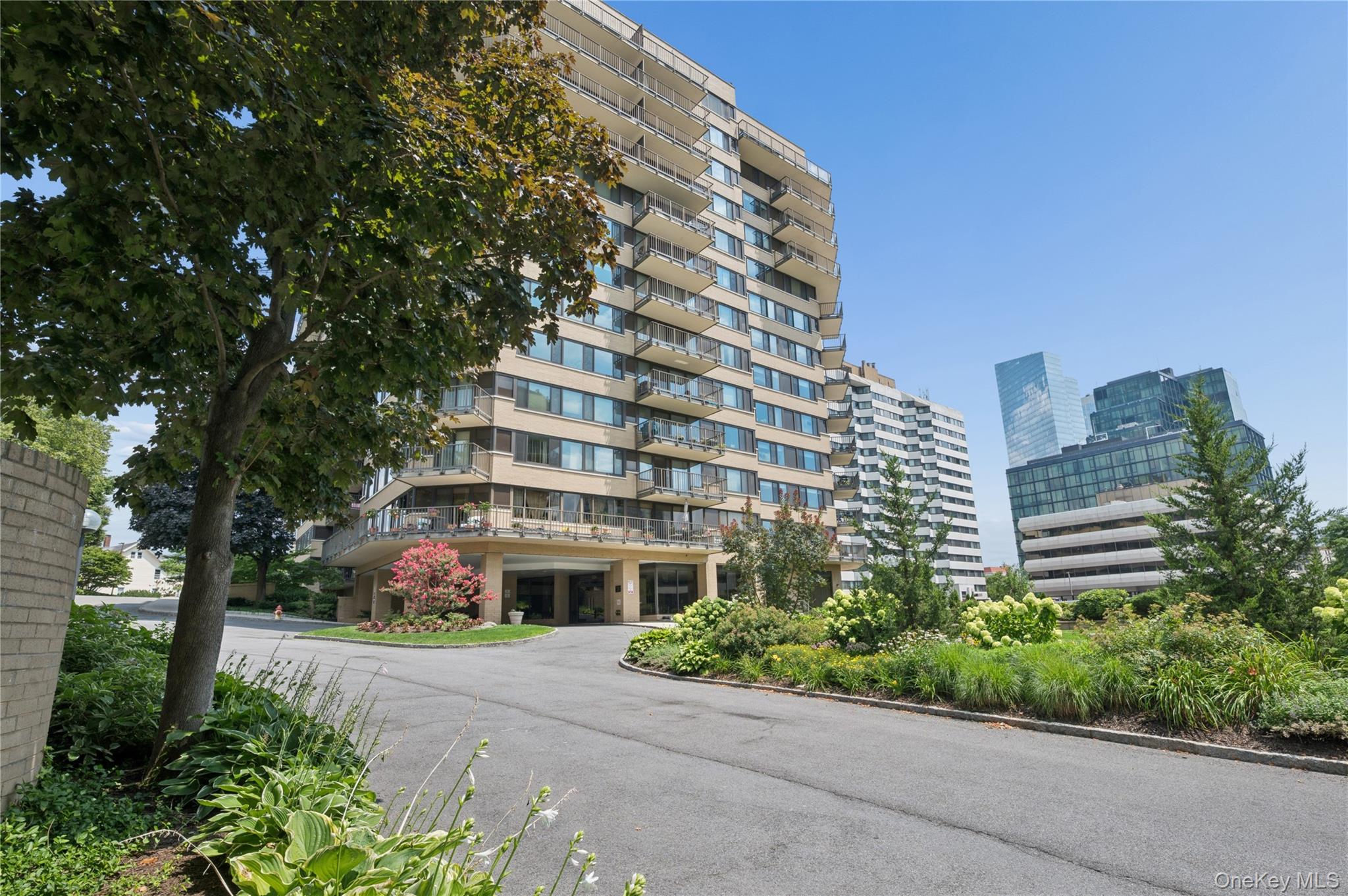 2nd image of 25 Rockledge Ave #PH11, White Plains, NY 10601 | MLS# 1031761