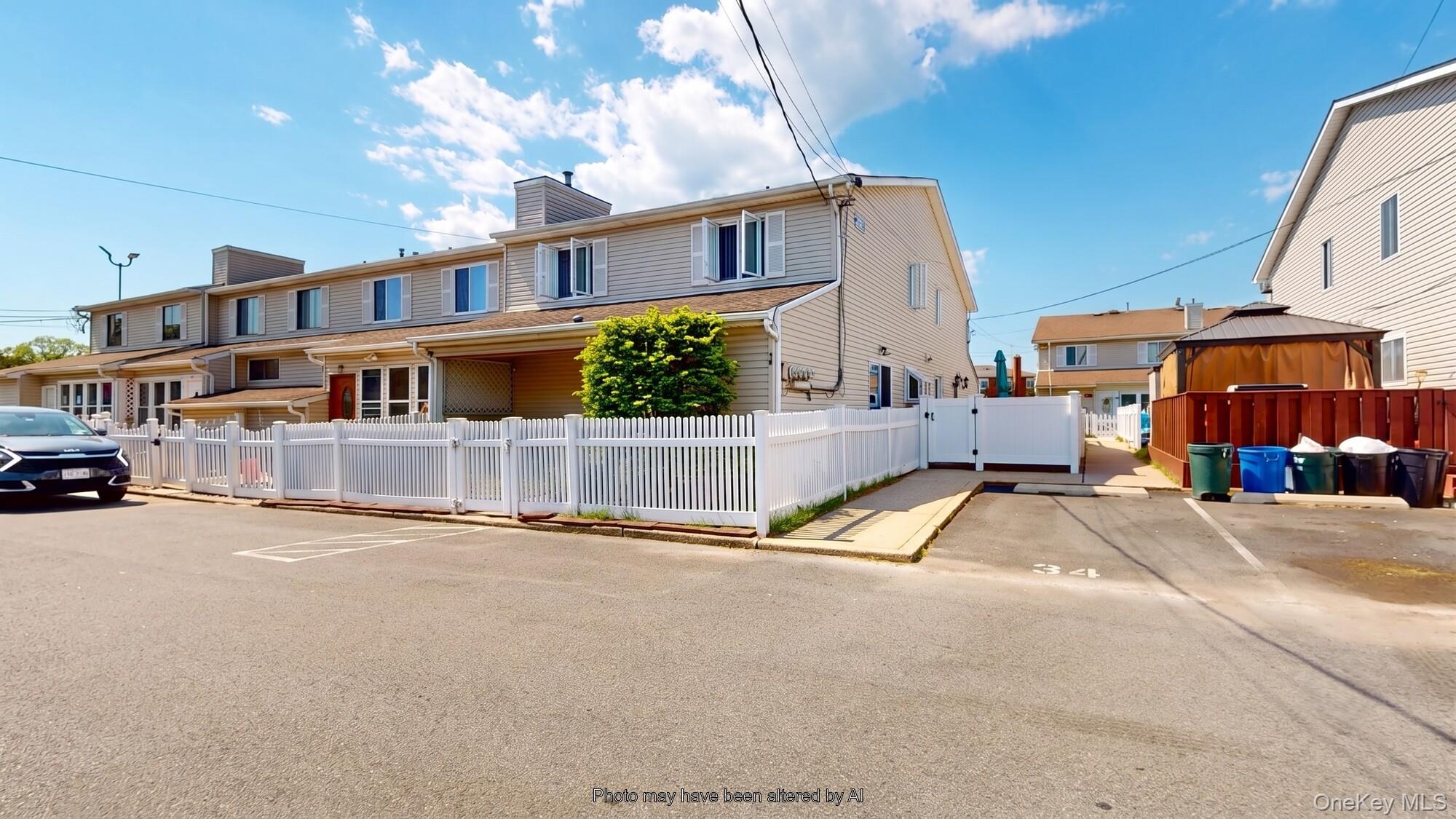 2nd image of 36 Leo St #34, New York, NY 10314 | MLS# 1031841