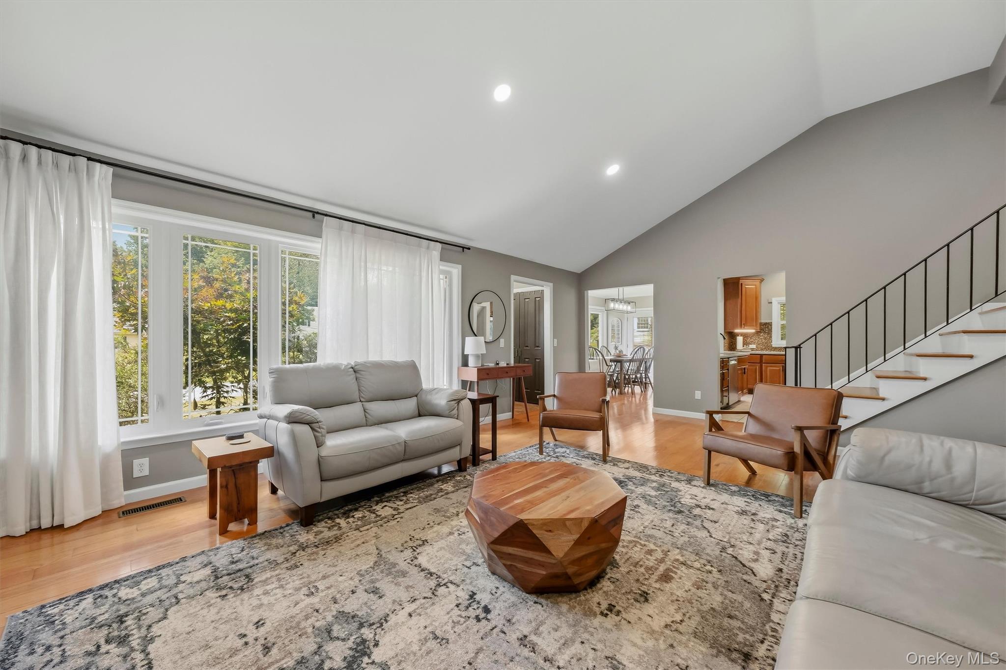 4th image of 47 Scenic Dr, Poughkeepsie (town), NY 12603 | MLS# 1031868