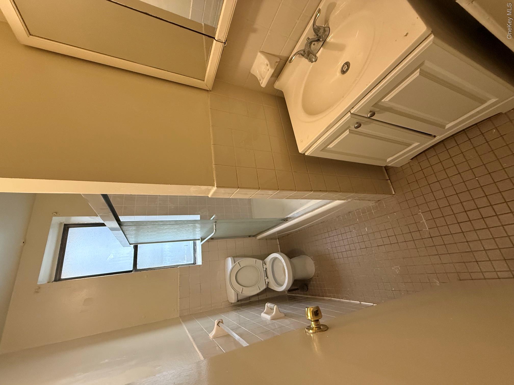 4th image of 2116 Honeywell Ave #5, New York, NY 10460 | MLS# 1031898