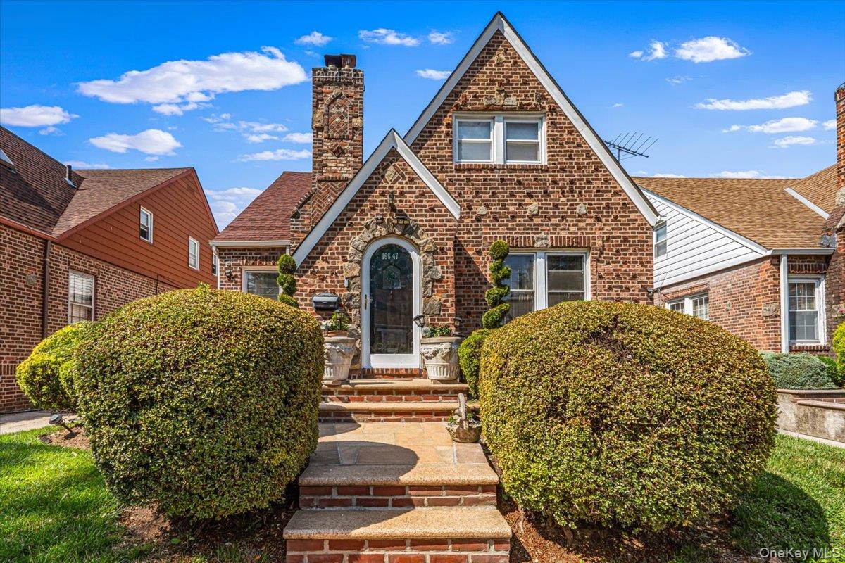 1st image of 166 47 25th Ave, New York, NY 11357 | MLS# 1031900