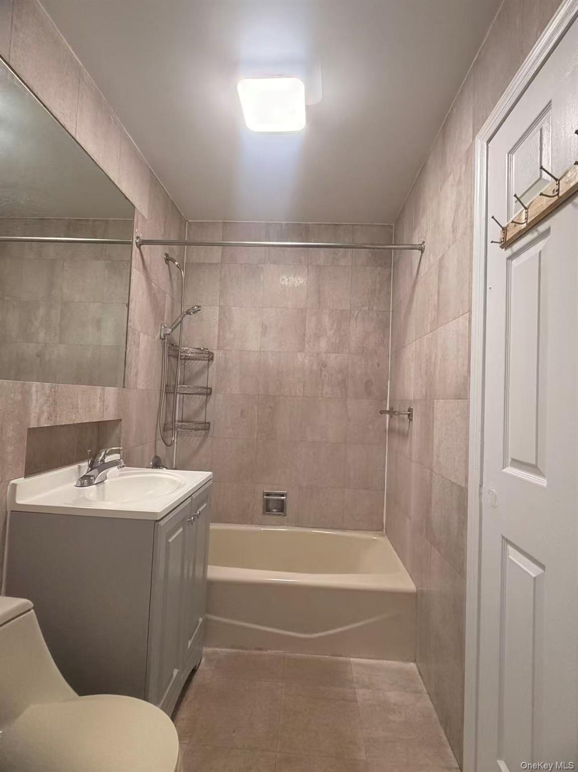 5th image of 4231 Colden St #R1H, New York, NY 11355 | MLS# 1031925