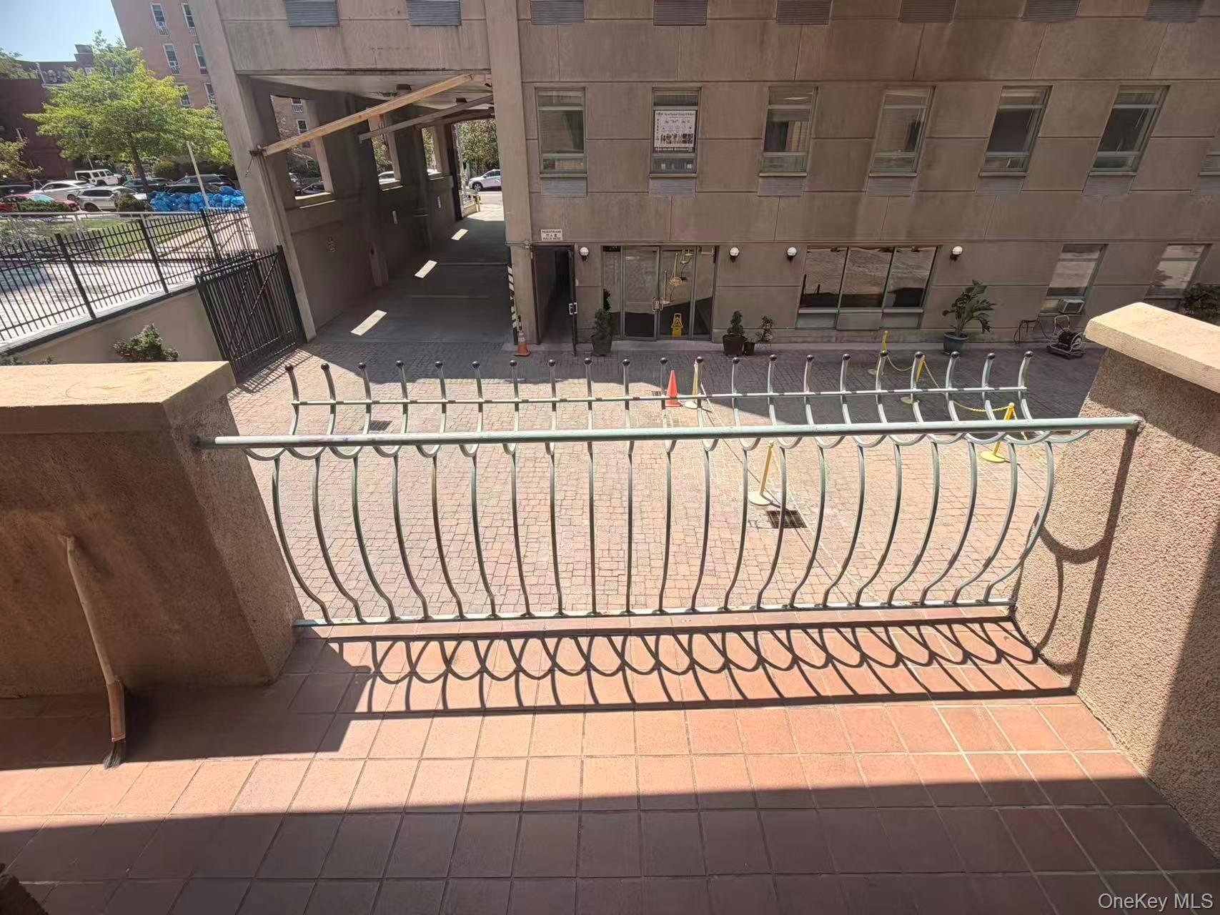 9th image of 4231 Colden St #R1H, New York, NY 11355 | MLS# 1031925