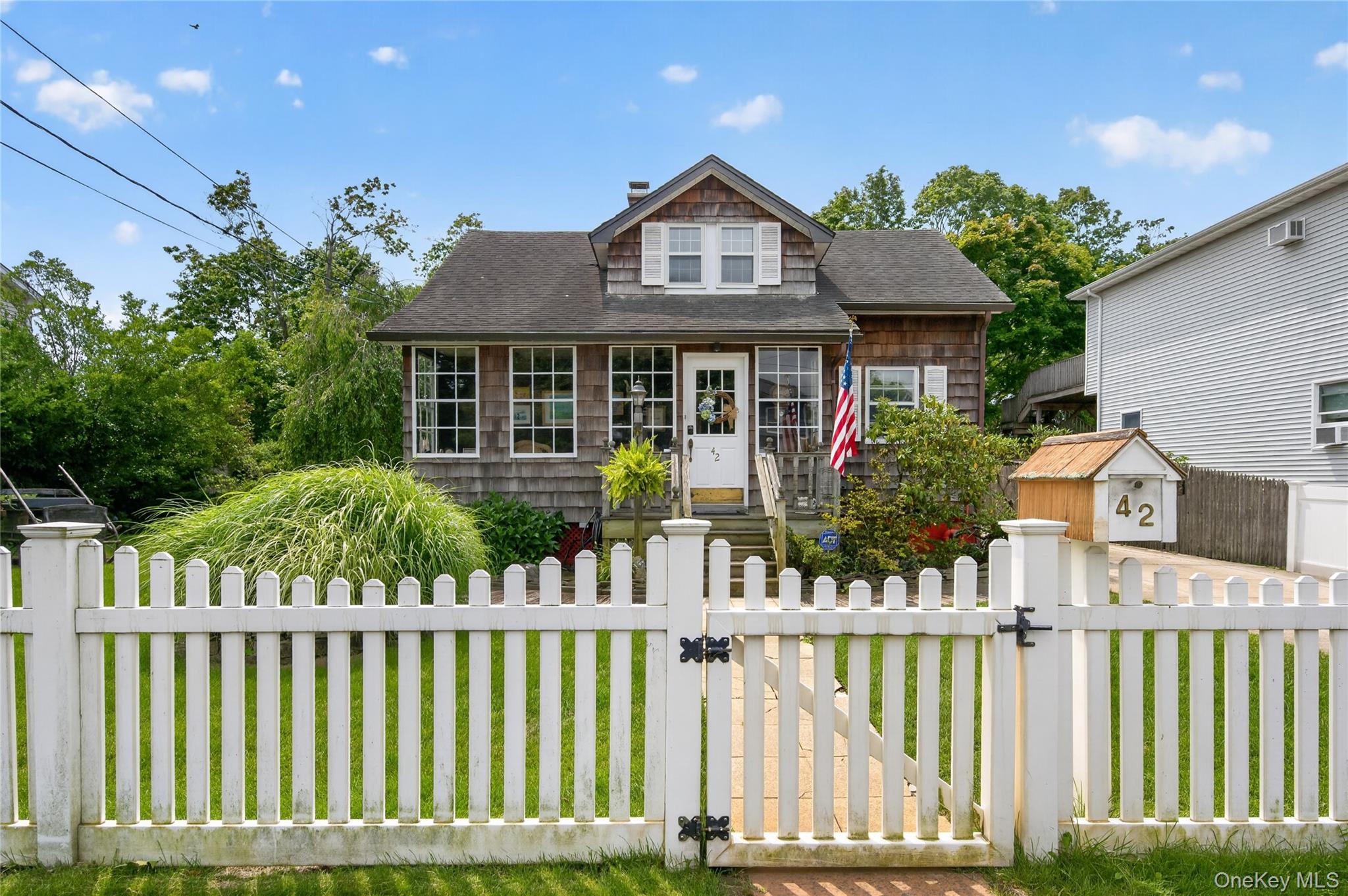 1st image of 42 Cedar St, Islip, NY 11751 | MLS# 1032012
