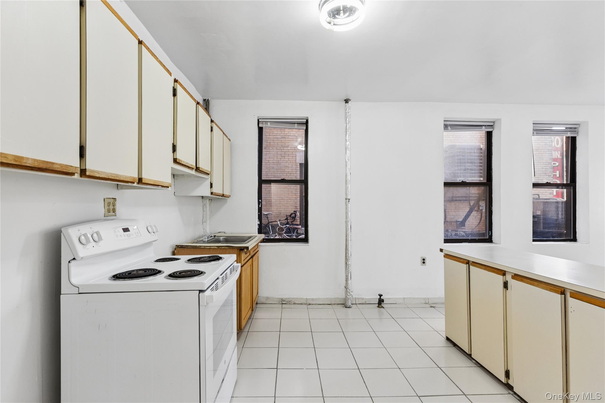 5th image of 4260 Broadway #202, New York, NY 10033 | MLS# 1032076