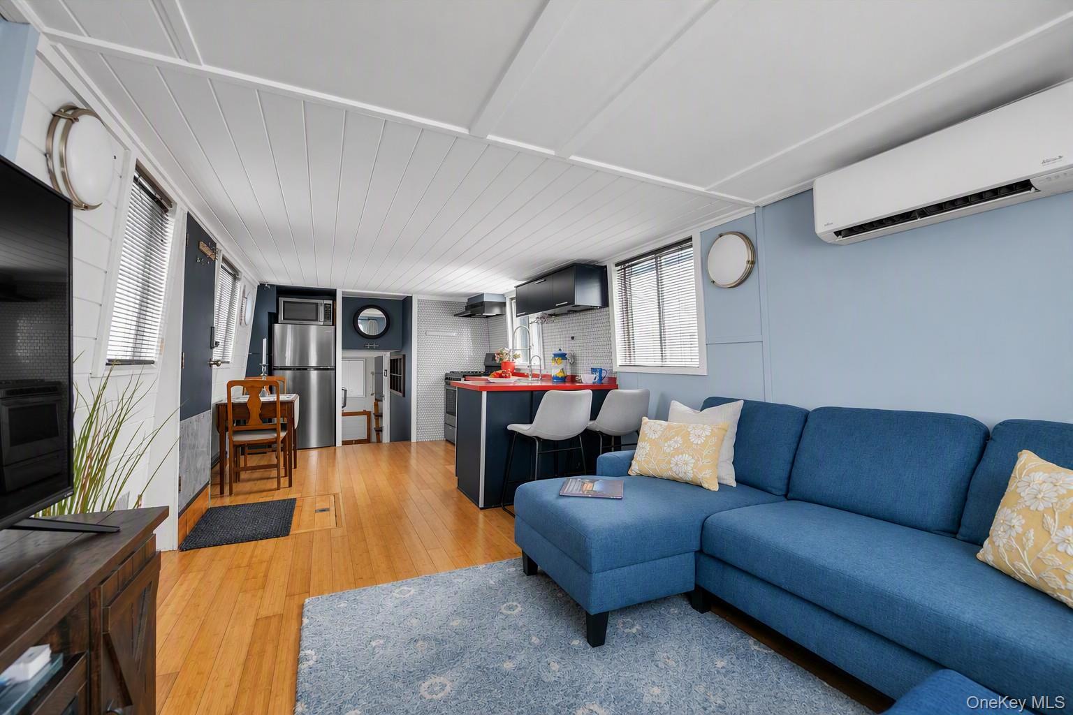 2nd image of 24 Matinecock Avenue, North Hempstead, NY 11050 | MLS# 1032119