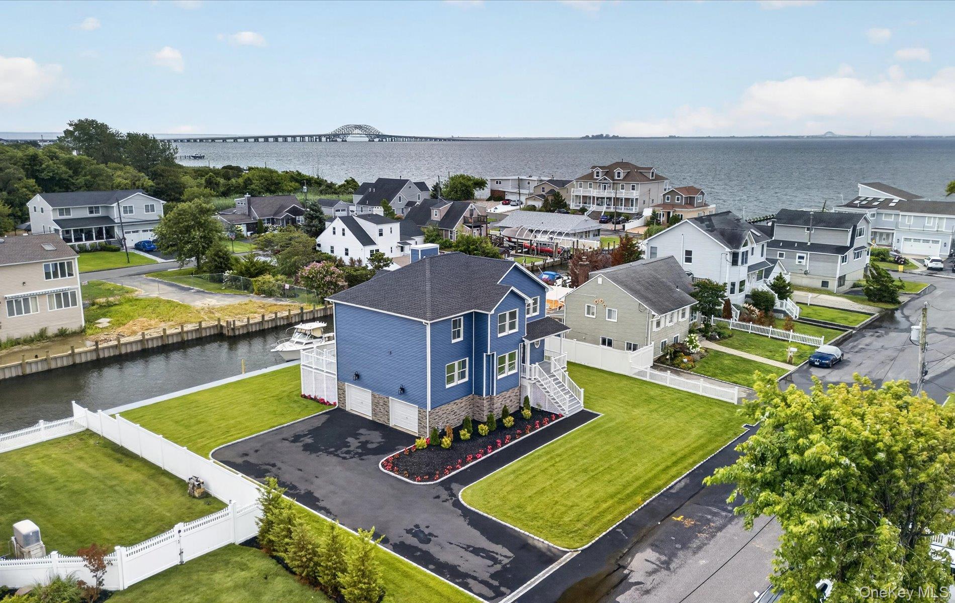 2nd image of 851 W Bay Dr, Islip, NY 11795 | MLS# 1032133