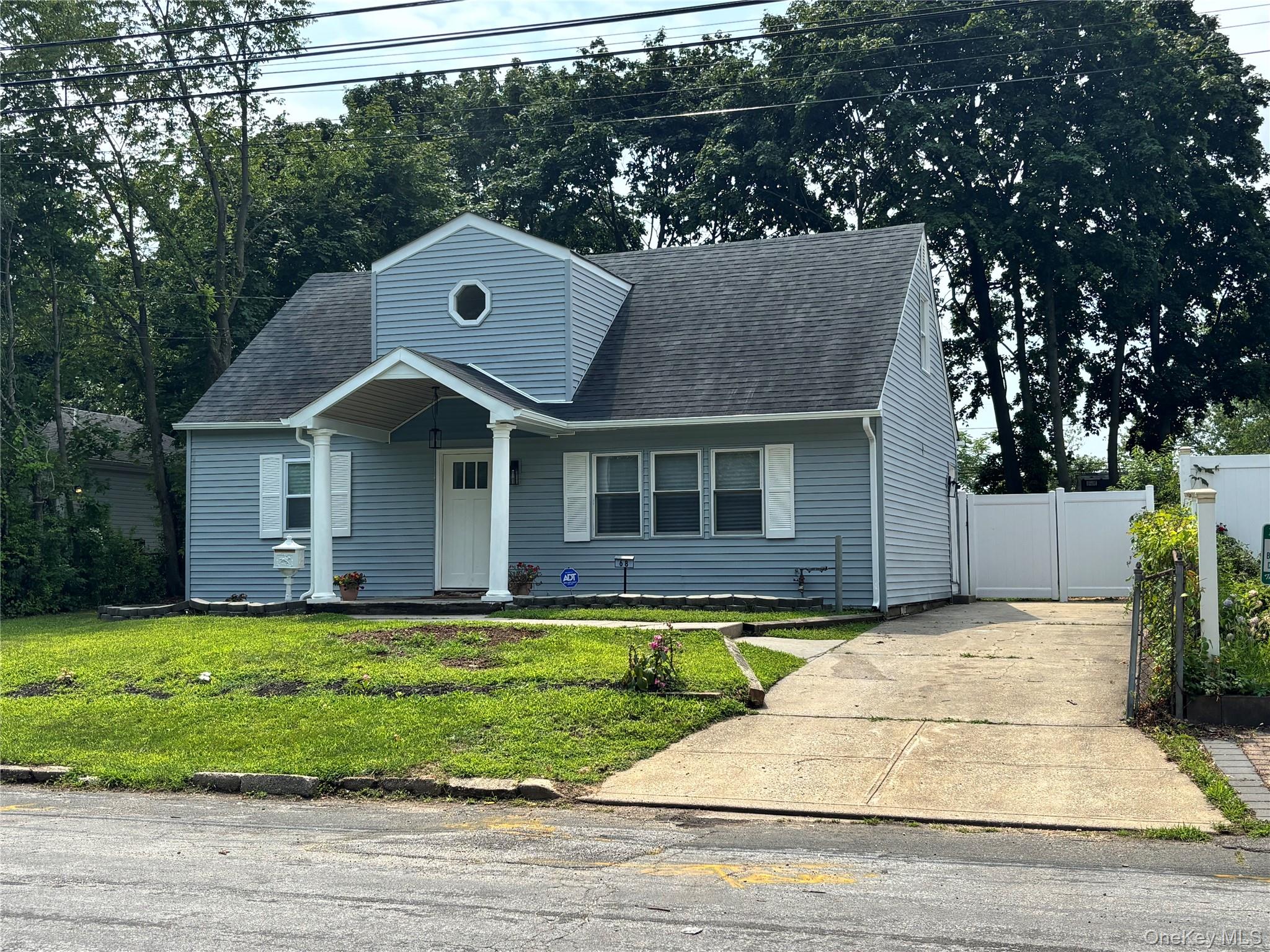 2nd image of 68 State Ave, Babylon, NY 11798 | MLS# 1032162