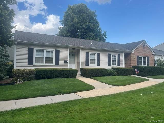1st image of 117 Harbor S, Babylon, NY 11701 | MLS# 1032170