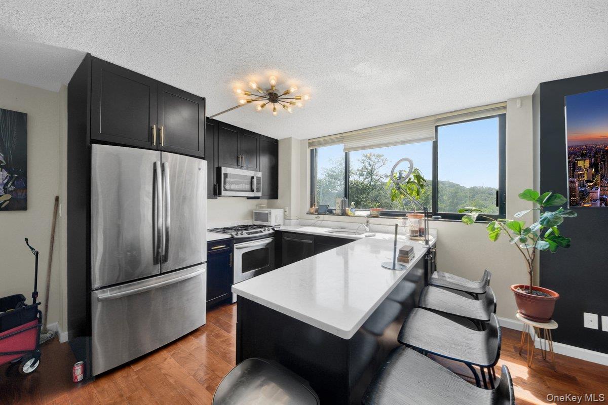 2nd image of 2287 Johnson Ave #4F, New York, NY 10463 | MLS# 1032238