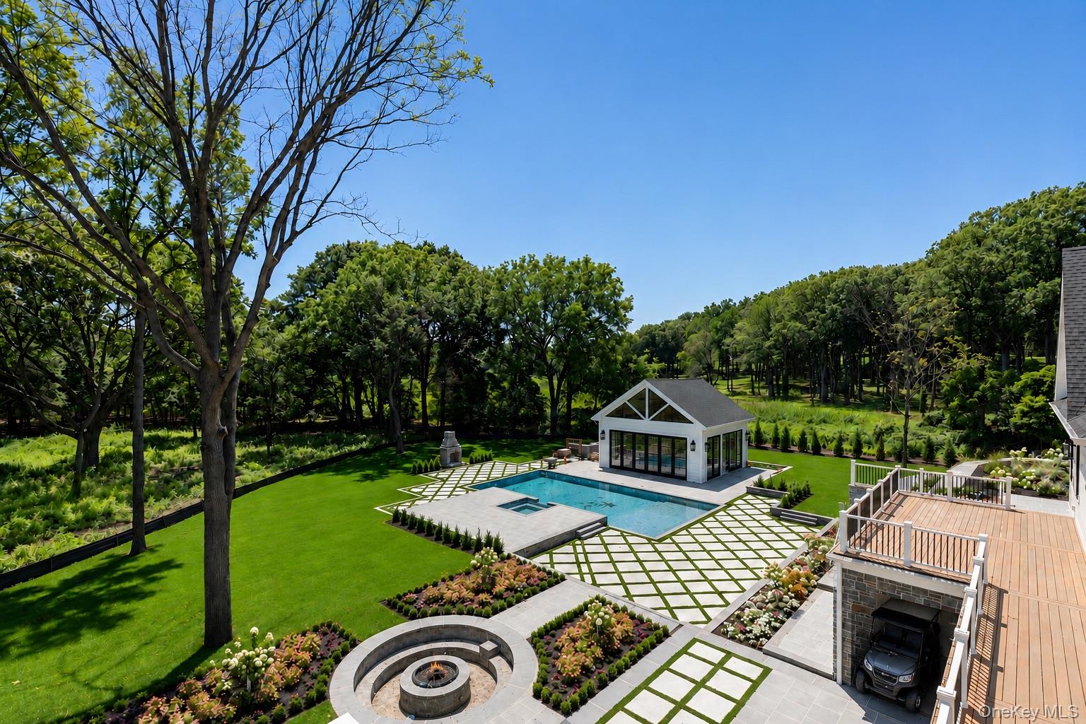 4th image of 220 Beach Rd, Oyster Bay, NY 11771 | MLS# 1032317