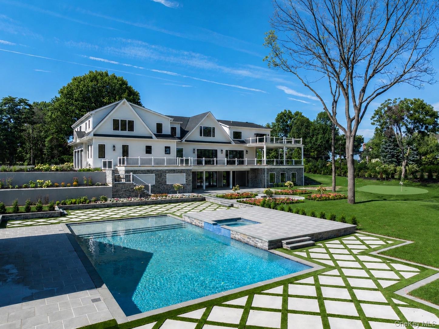 3rd image of 220 Beach Rd, Oyster Bay, NY 11771 | MLS# 1032317