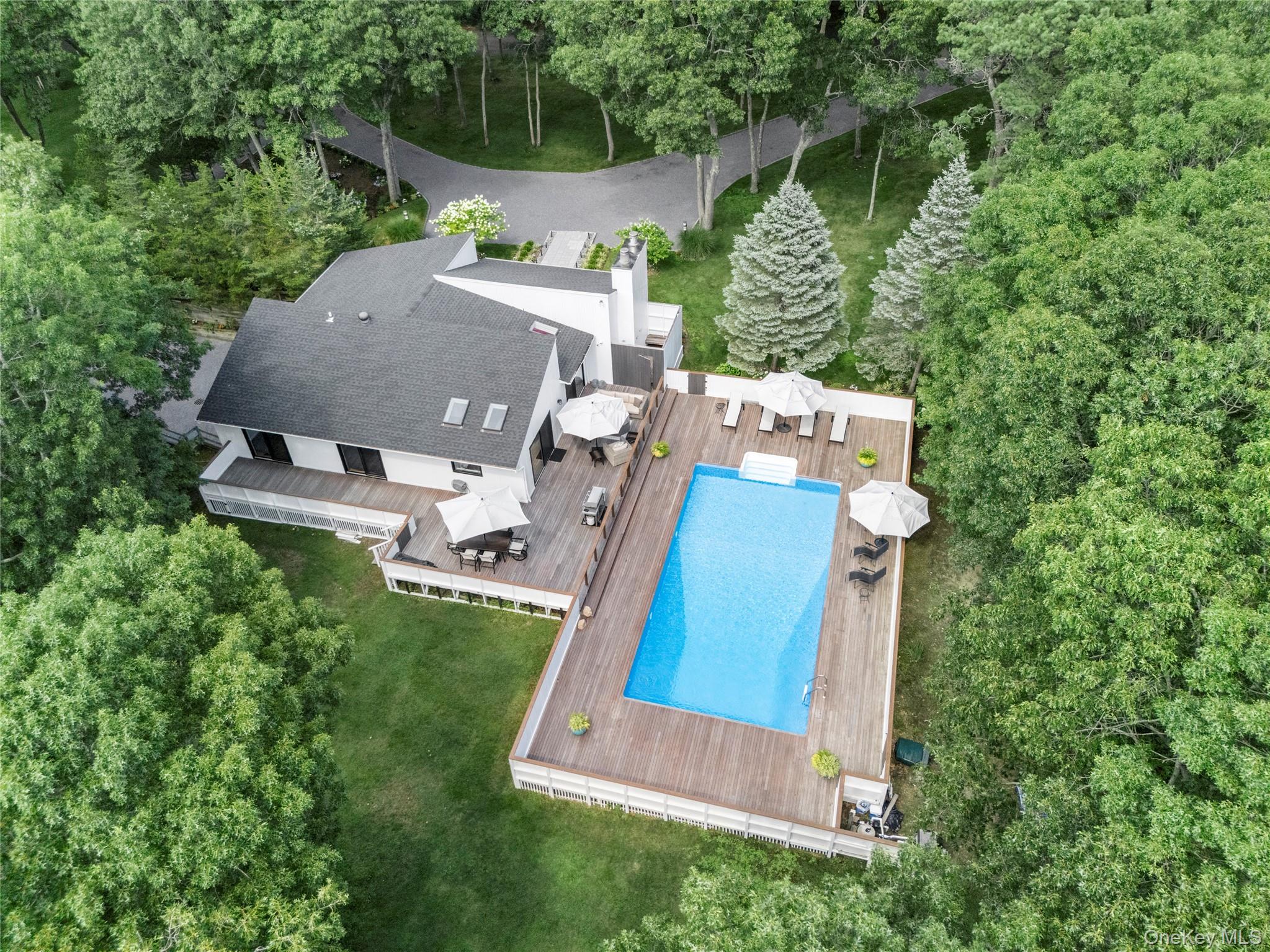 1st image of 98 Old Farm Rd, Southampton, NY 11962 | MLS# 1032391