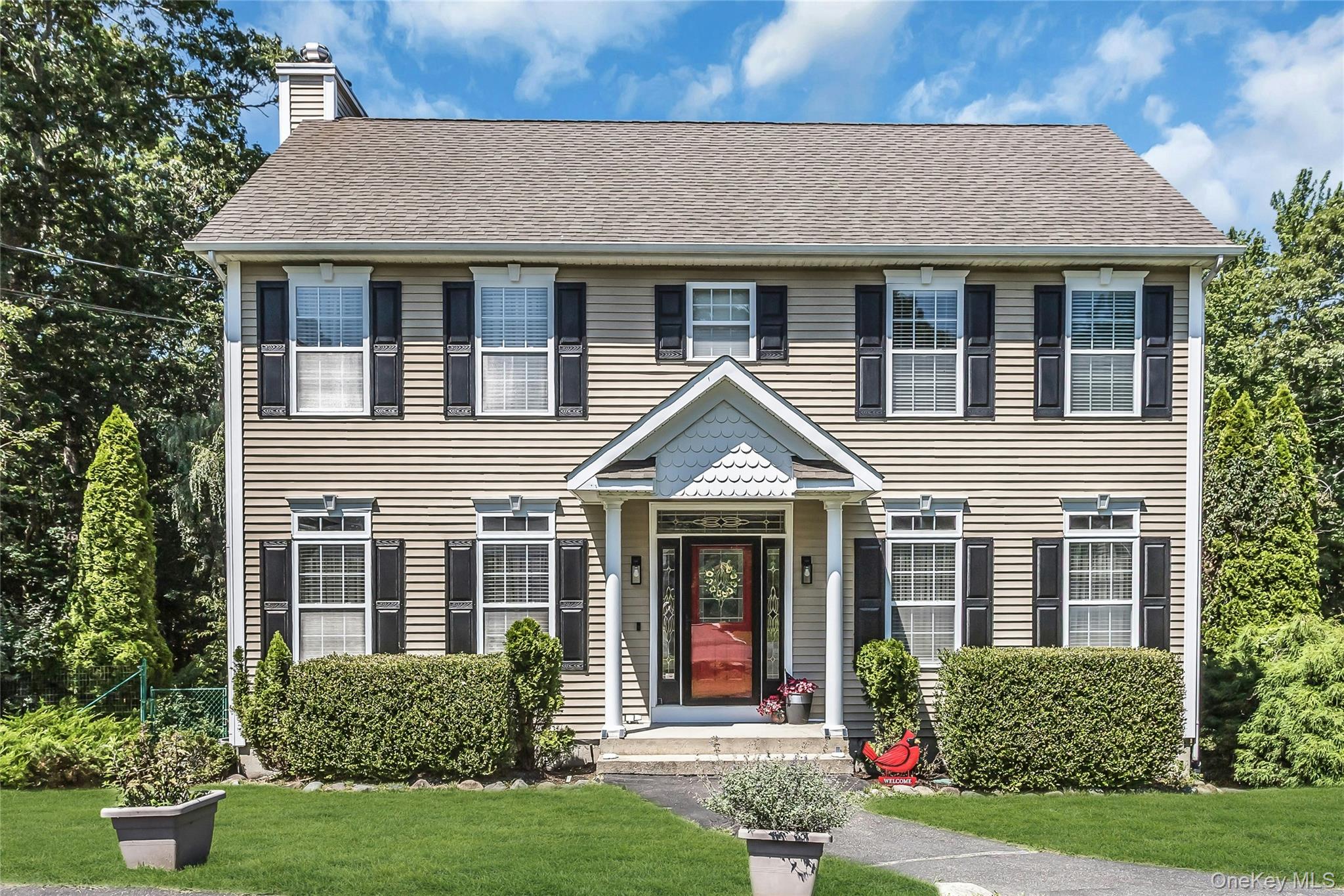 1st image of 1025 Seawood Dr, Southold, NY 11971 | MLS# 1032396