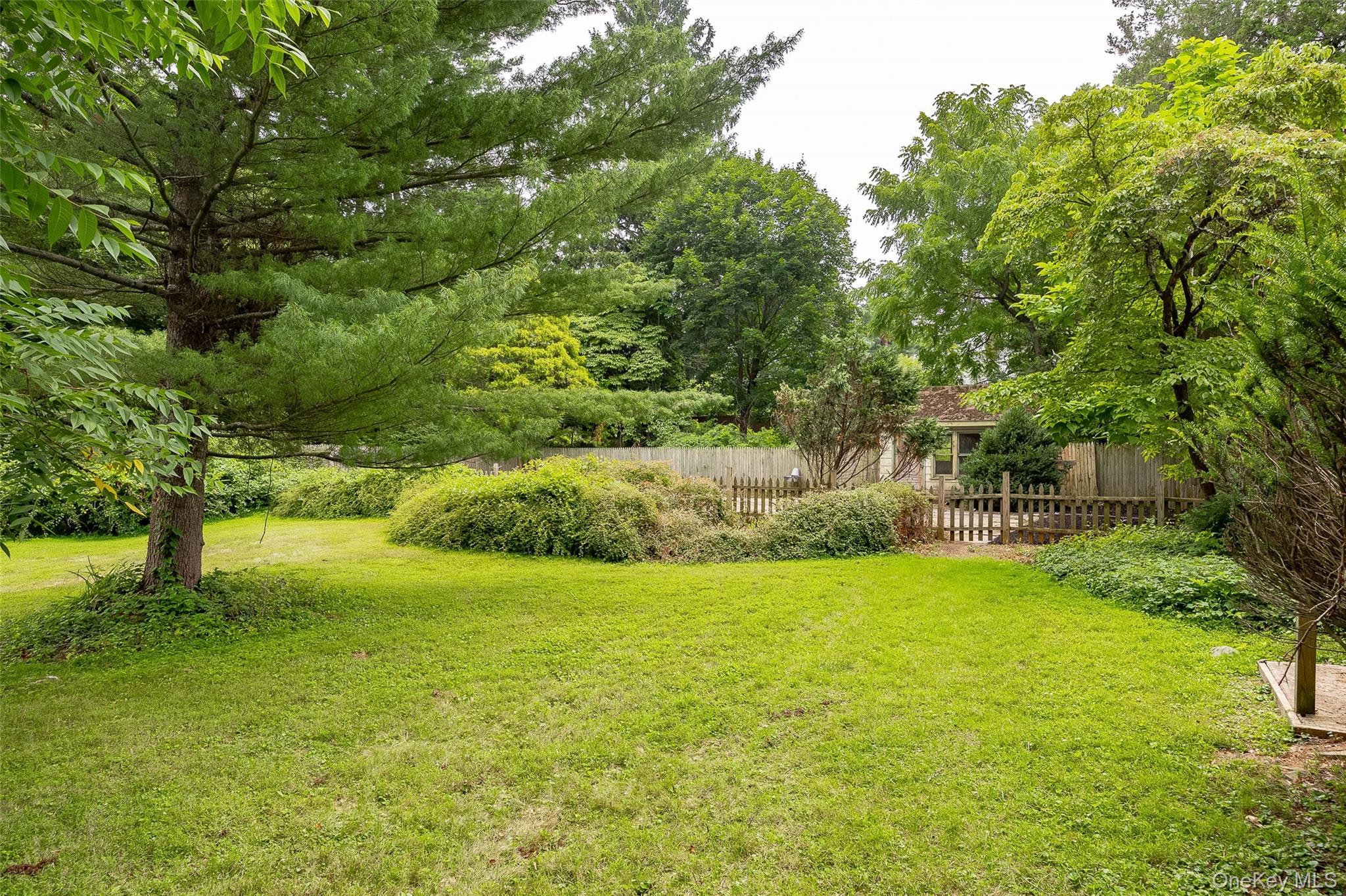 23rd image of 18 Flower Hill Rd, Poughkeepsie (town), NY 12603 | MLS# 1032431
