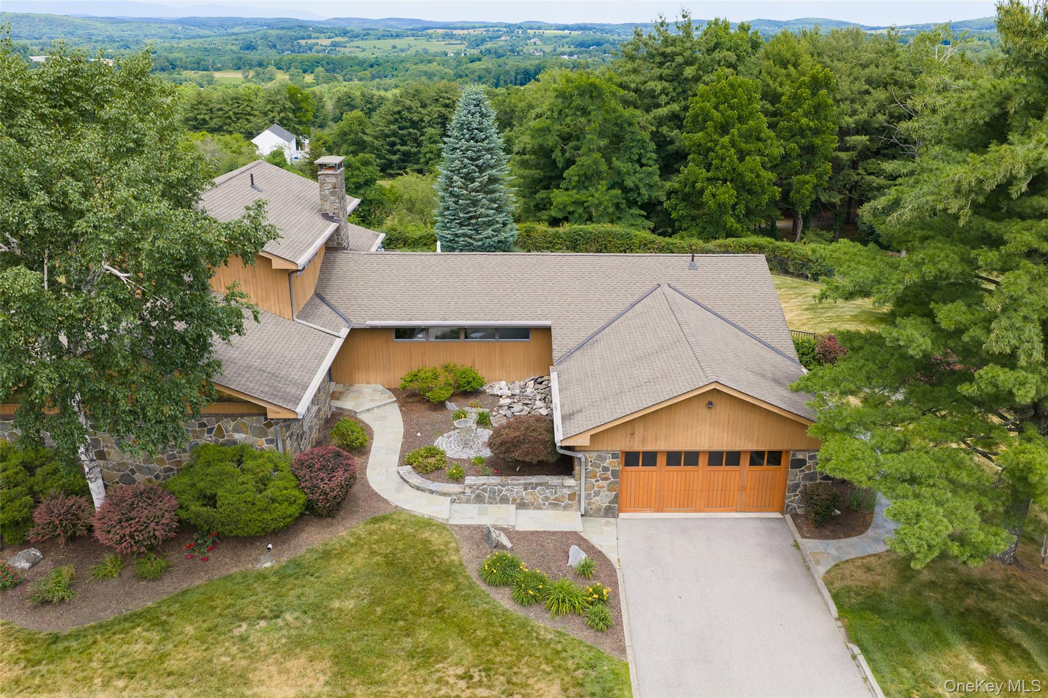 3rd image of 11 Potters Ln, Beekman, NY 12540 | MLS# 1032477