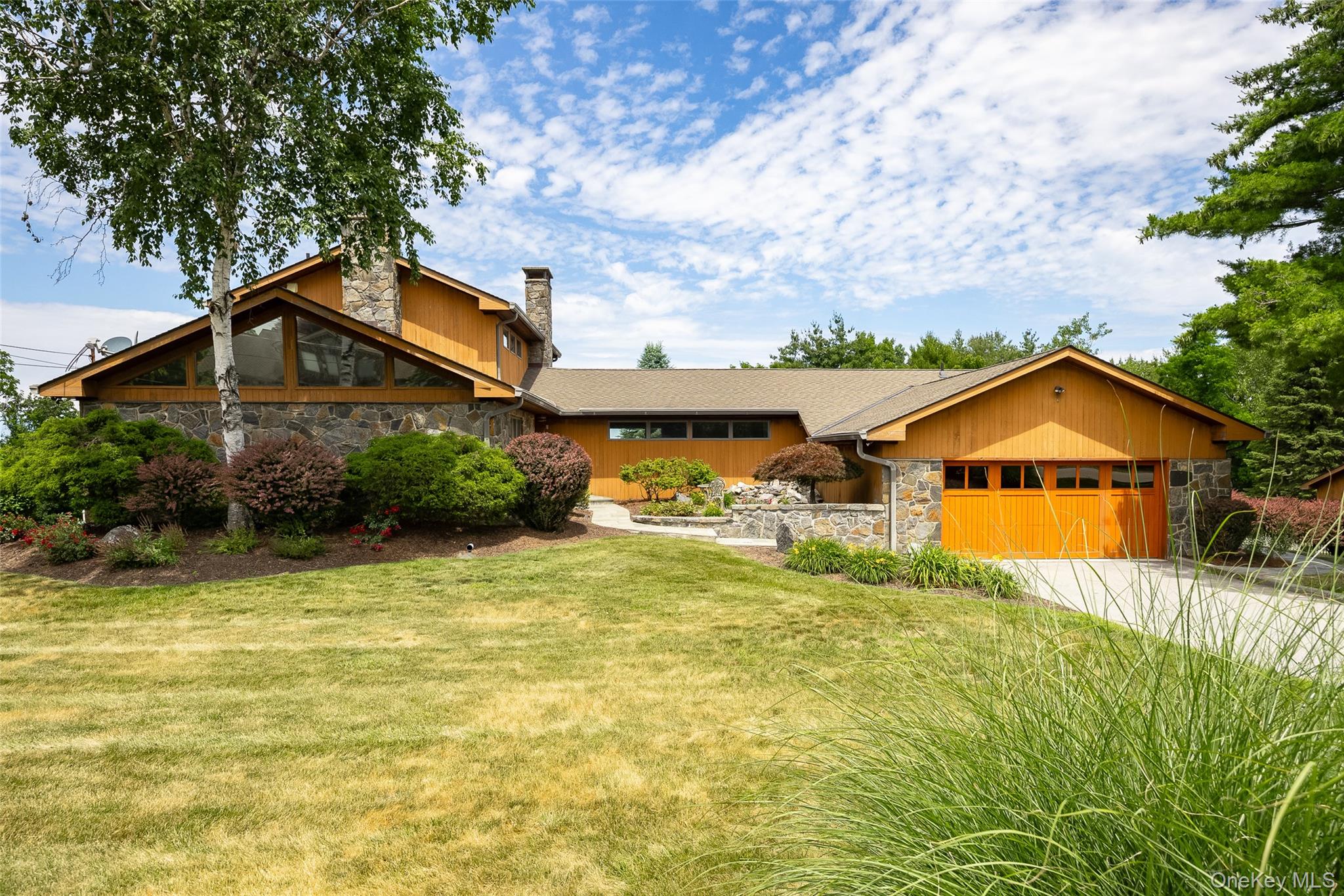 2nd image of 11 Potters Ln, Beekman, NY 12540 | MLS# 1032477