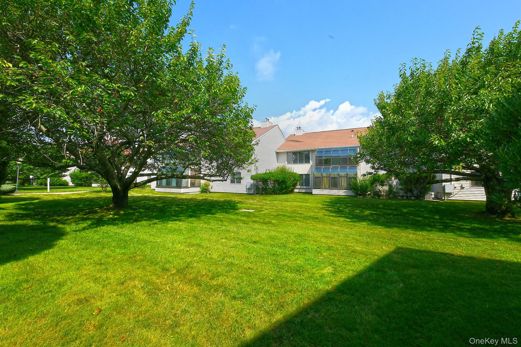 2nd image of 20 Laurel Ave, Islip, NY 11730