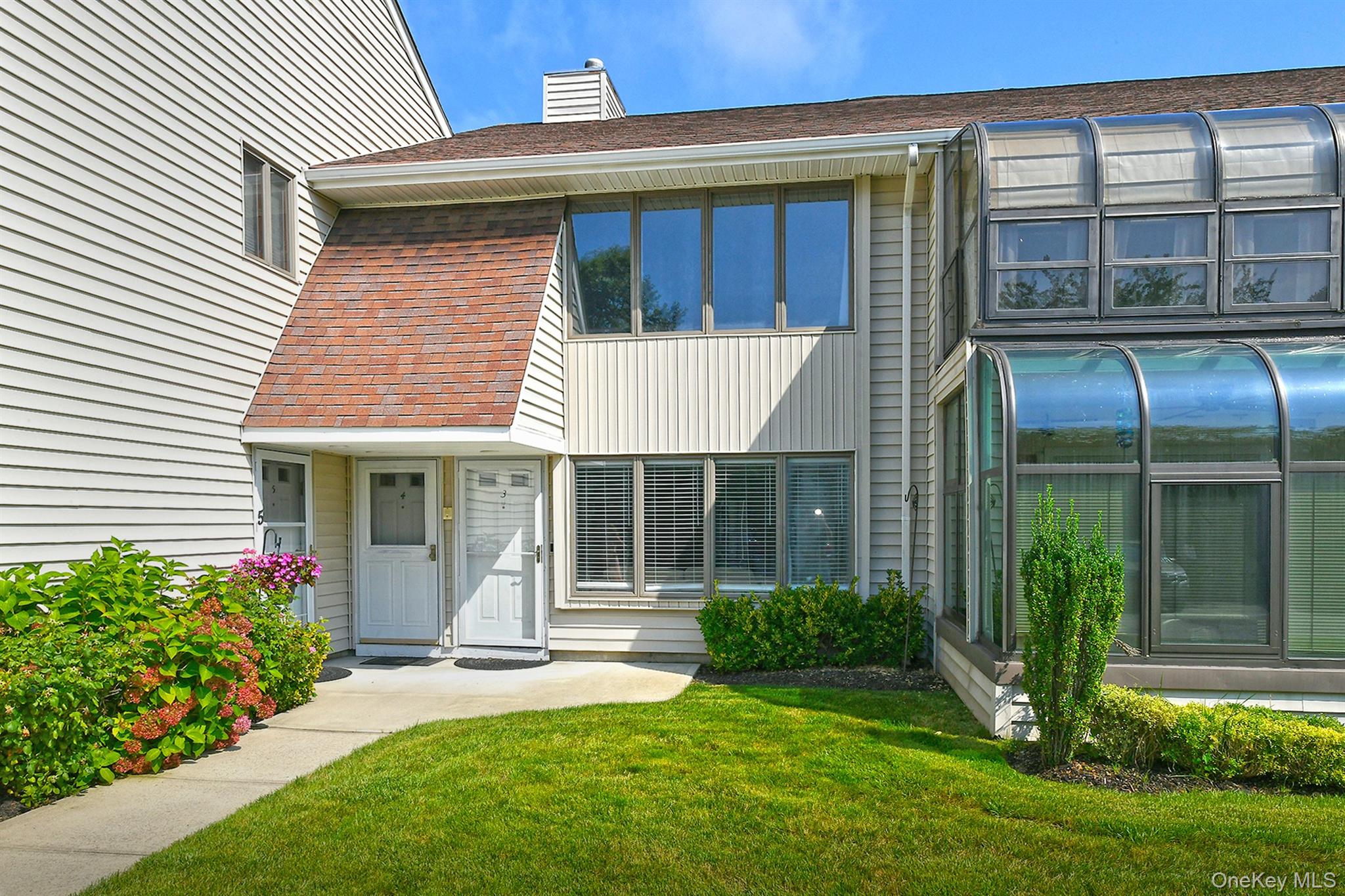 2nd image of 20 Laurel Ave #3, Islip, NY 11730 | MLS# 1032487