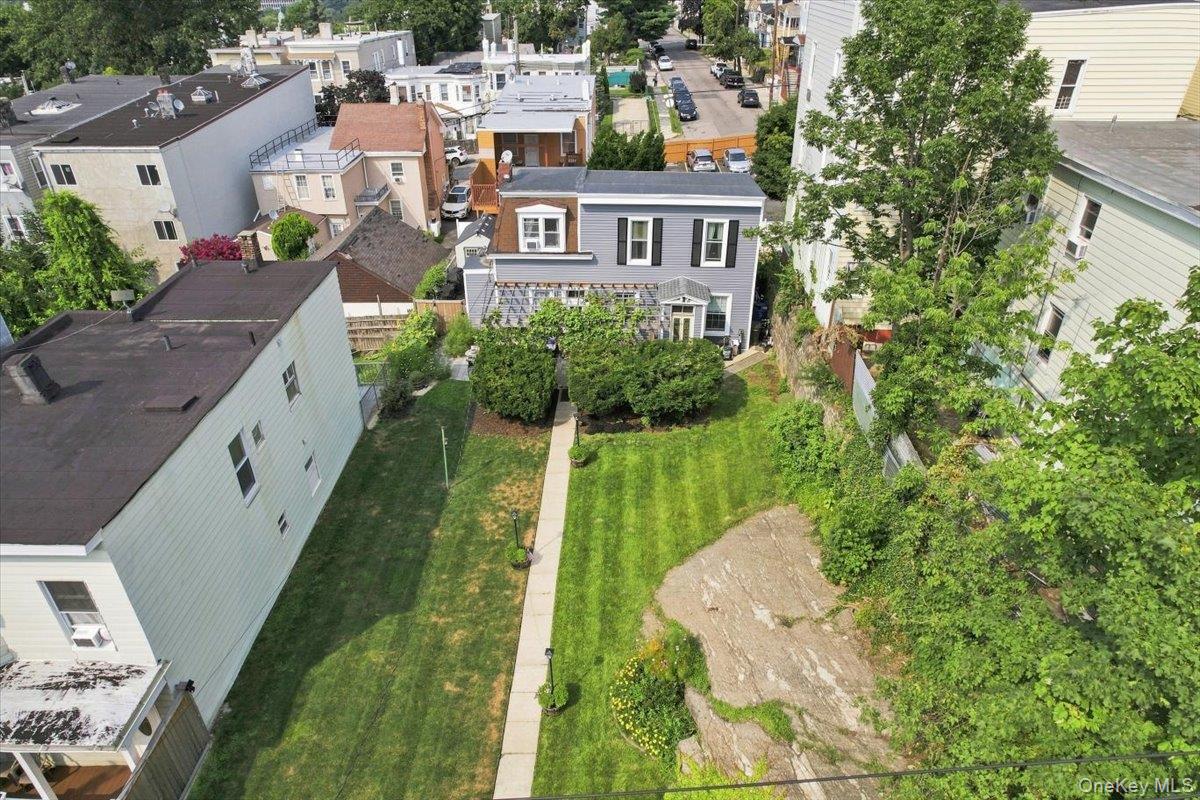 3rd image of 143 Oliver Ave, Yonkers, NY 10701 | MLS# 1032488
