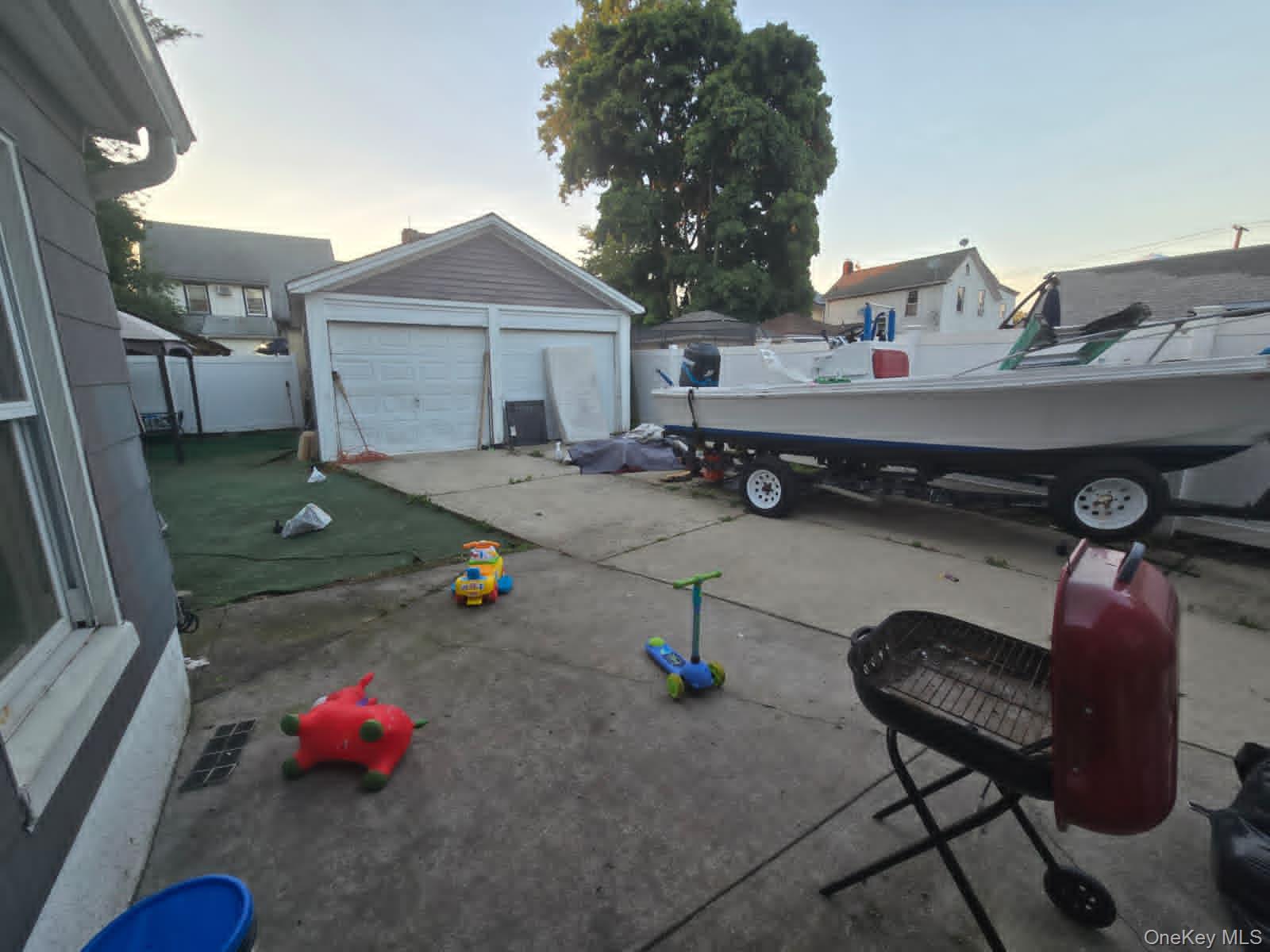 5th image of 25 Webb Ave, Hempstead, NY 11550 | MLS# 1032512