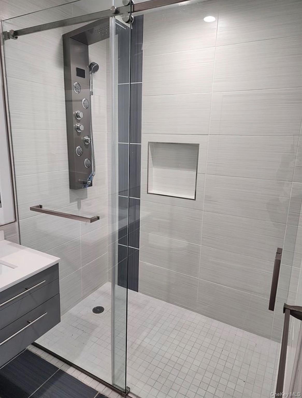 5th image of 1440 31st Ave, New York, NY 11106