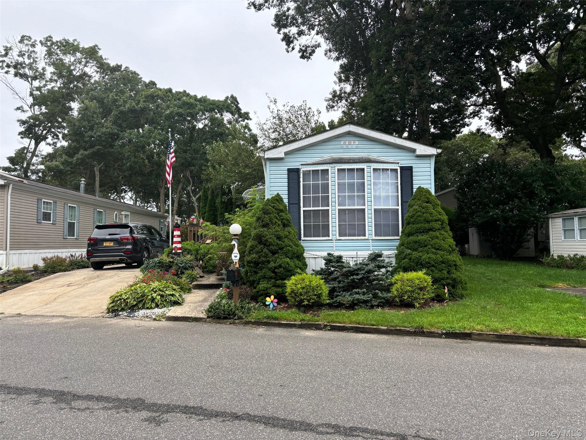1st image of 1661 Old Country Rd #189, Riverhead, NY 11901 | MLS# 1032547