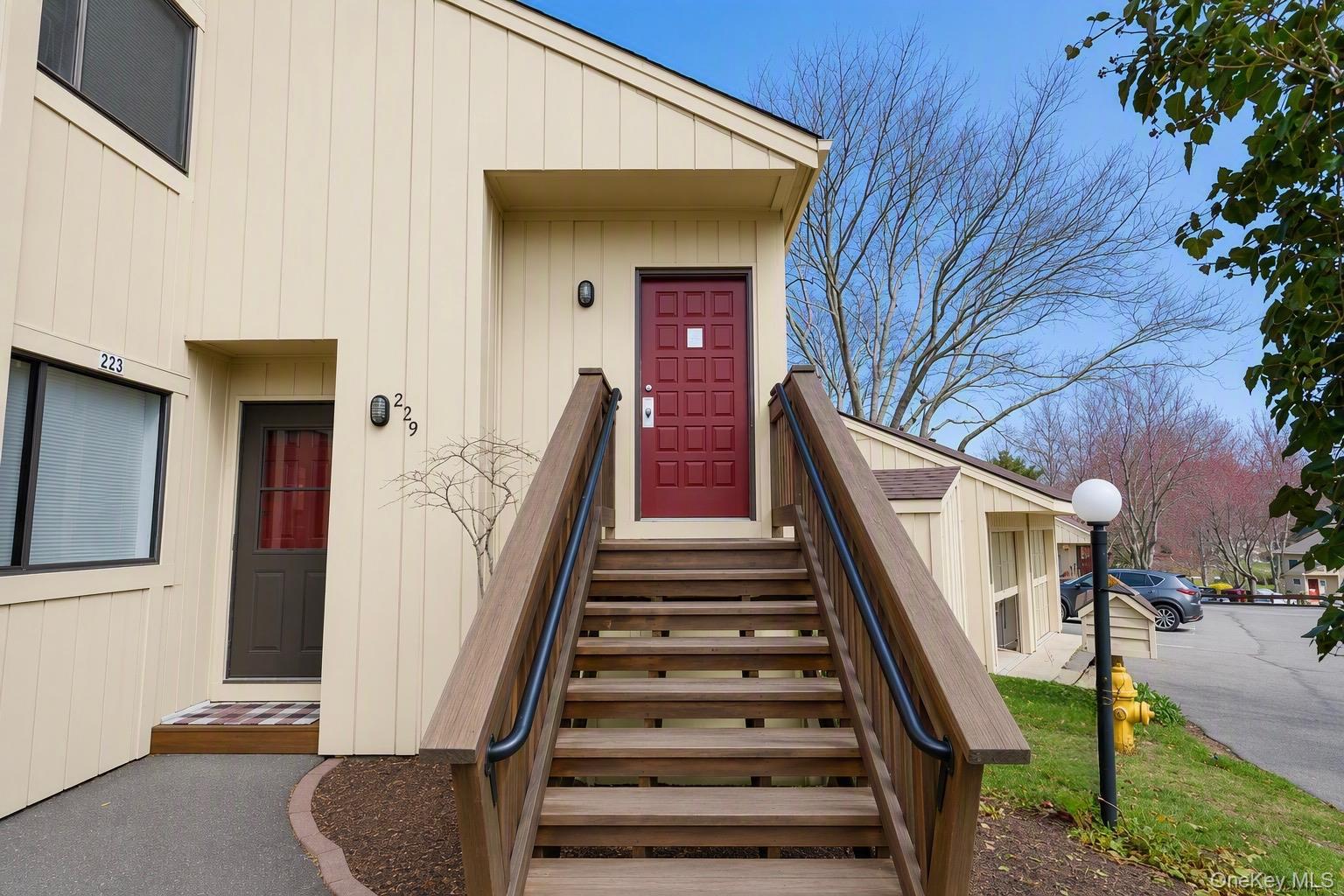 2nd image of 230 Lakeside Dr, Lewisboro, NY 10590 | MLS# 1032550