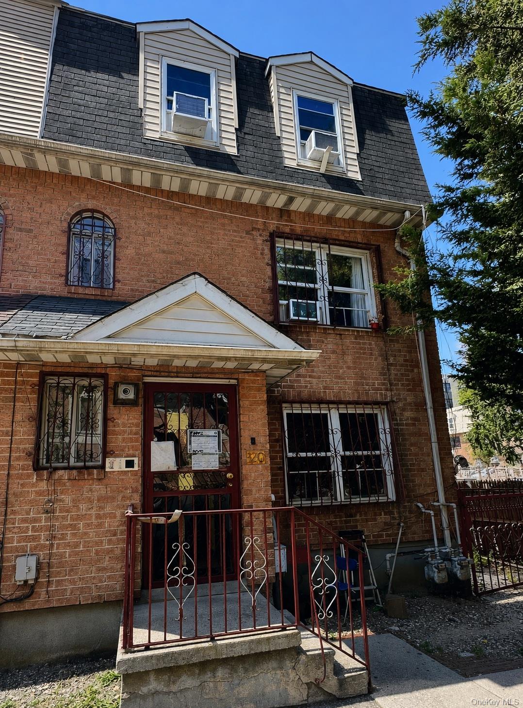 2nd image of 320 184th, New York, NY 10458 | MLS# 1032627