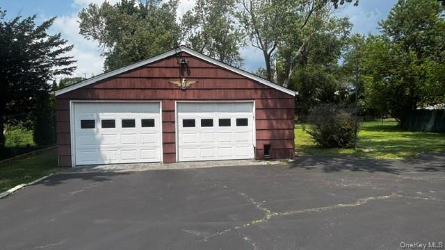 2nd image of 59 Farmers Ave, Babylon, NY 11757 | MLS# 1032633